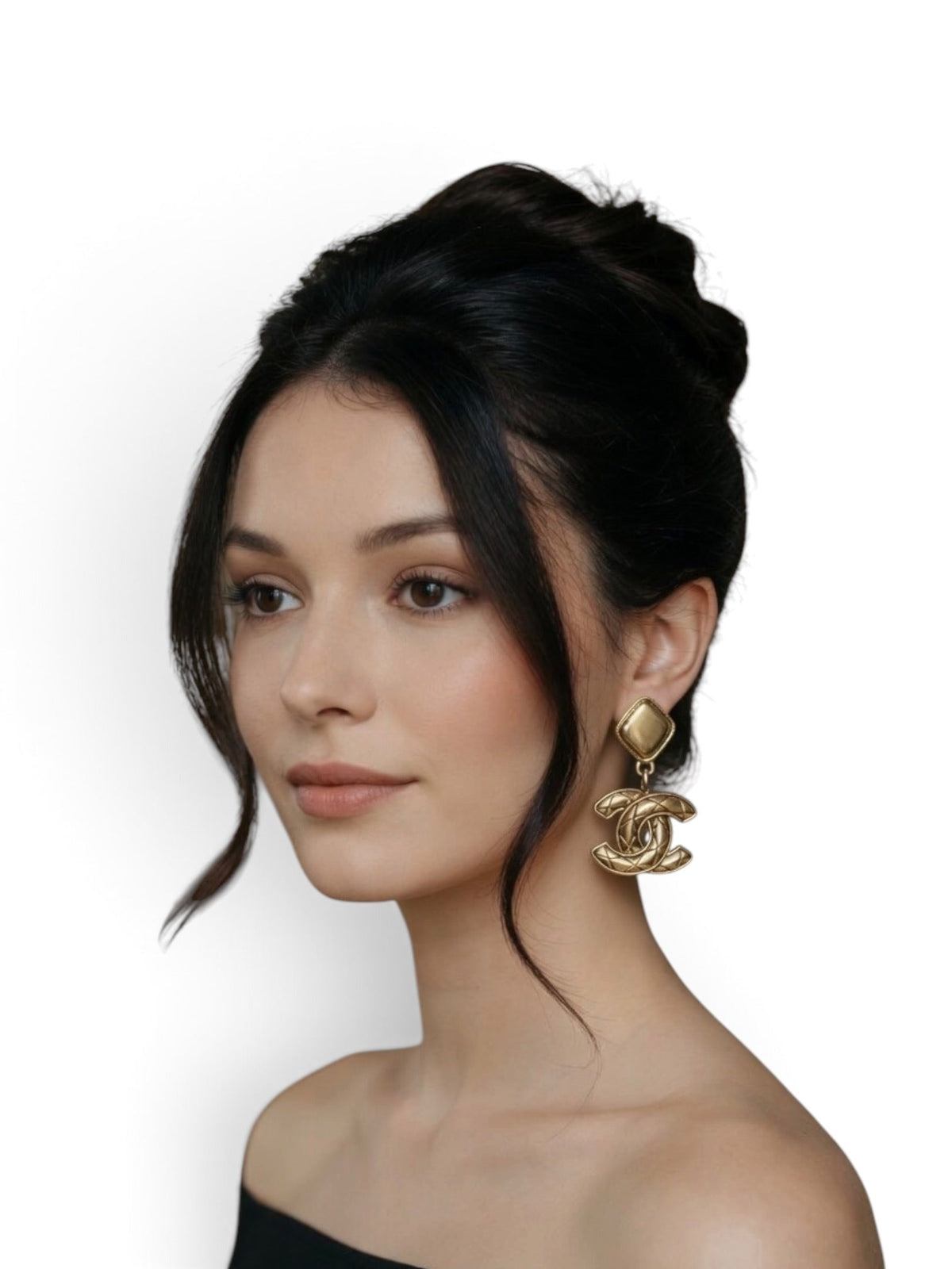 Vintage Chanel Gold Tone Quilted CC Logo Clip-On Drop Earrings