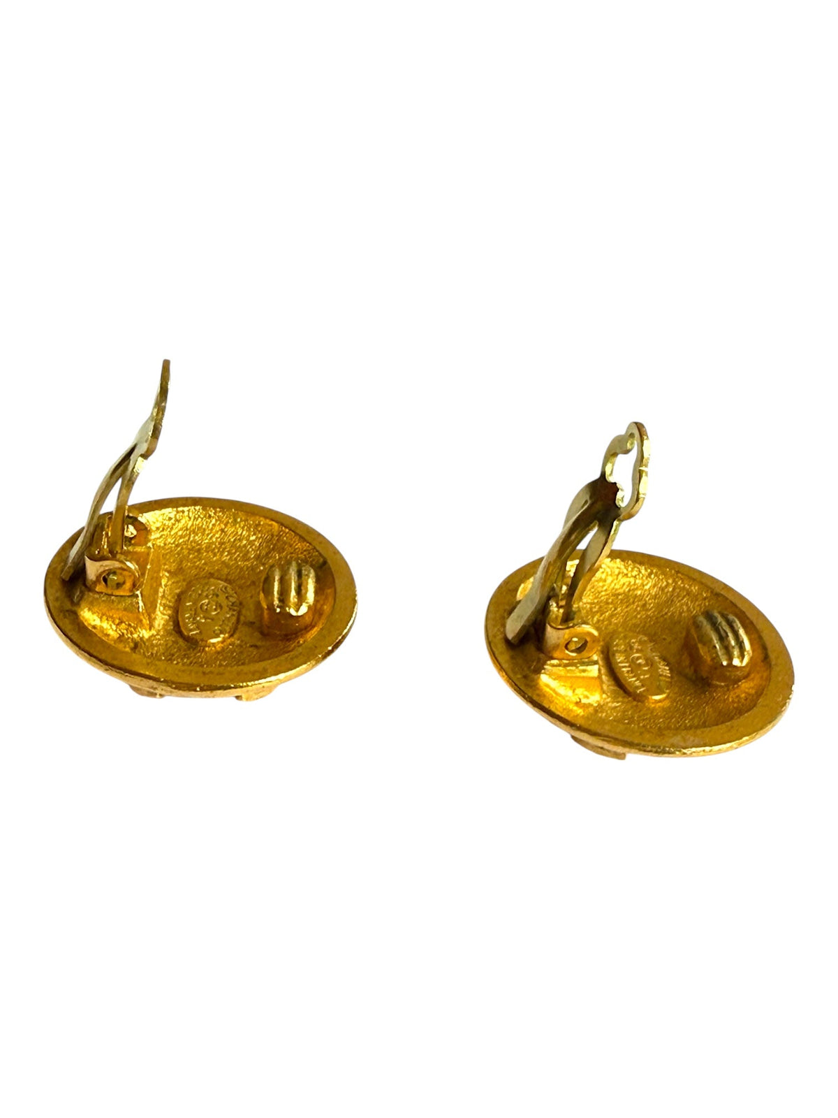 Chanel Round “CC” Logo Matelasse Pattern Gold Plated Clip-On Earrings