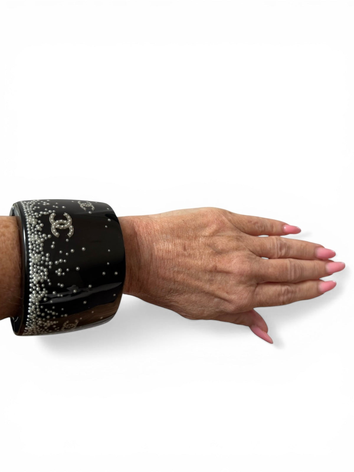 Chanel Black Lucite Hinged Oval Mini Pearl Cuff Bracelet