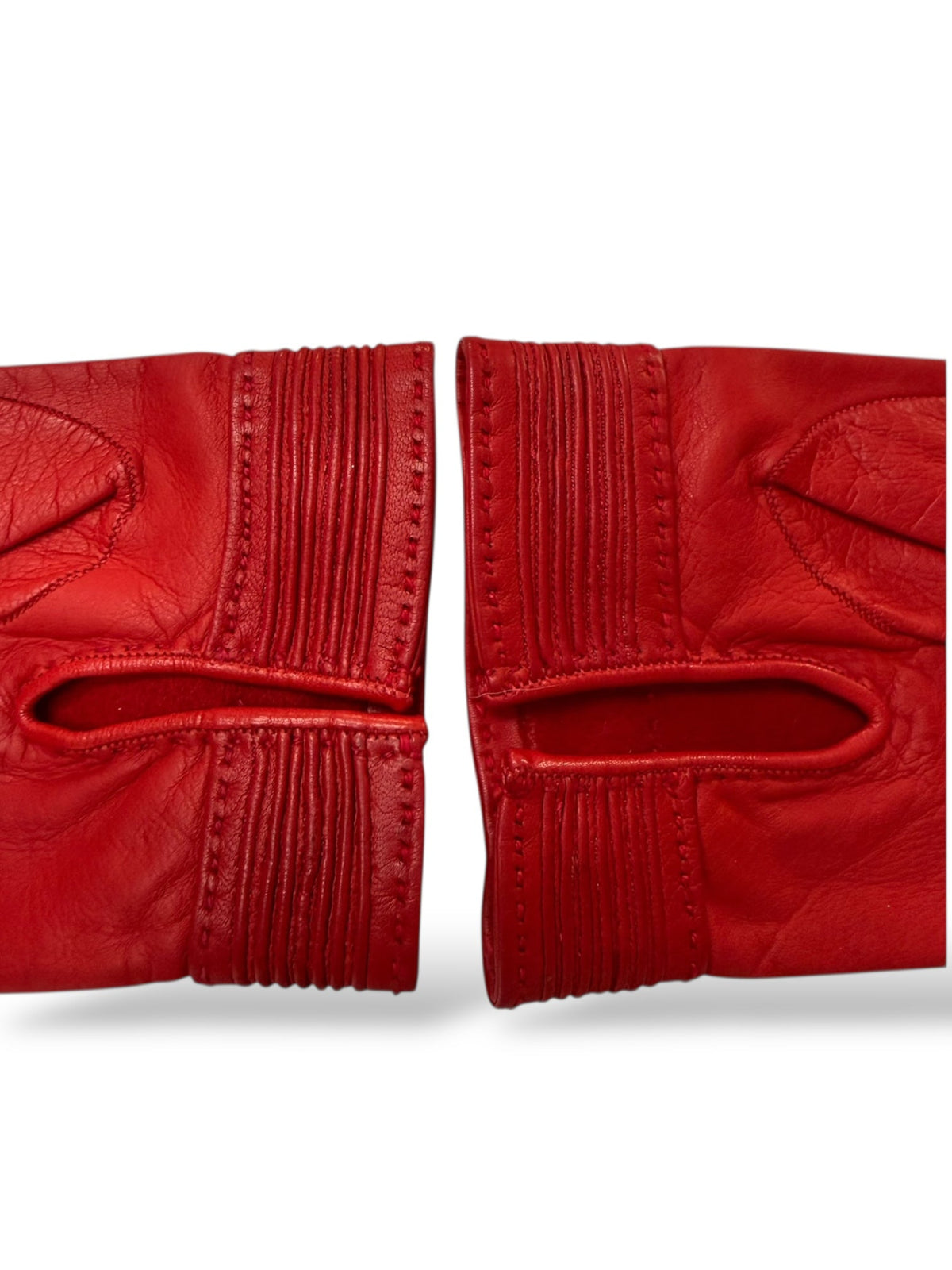 Hermès Lipstick Red Lambskin Gloves With Gold Chain Detail