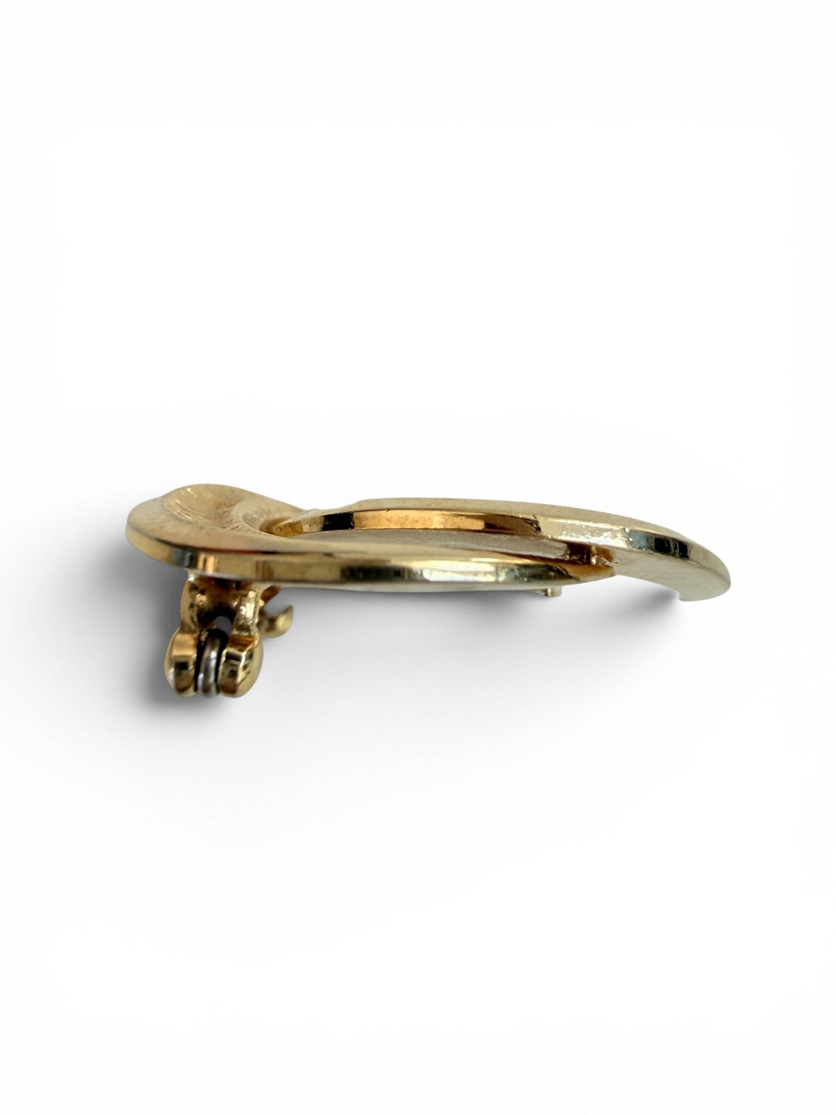 Grosse Vintage Gold Tone Swirl Brooch