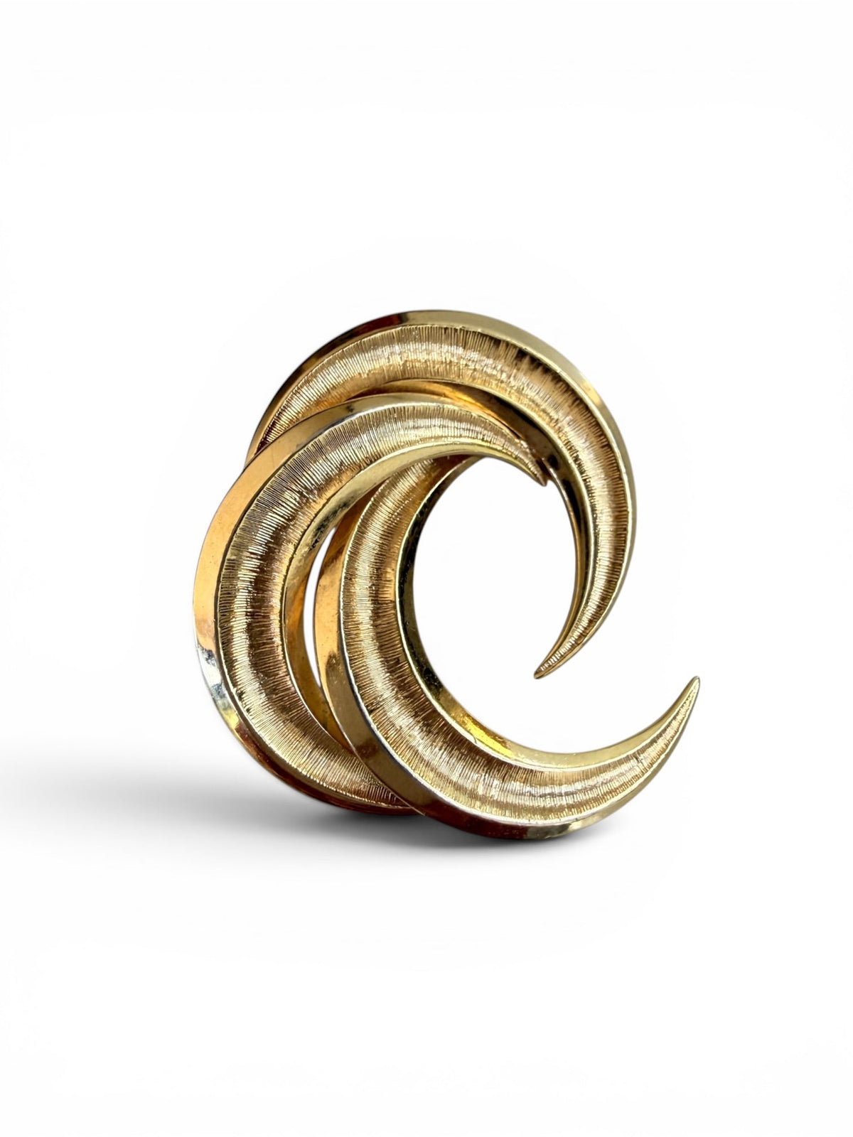 Grosse Vintage Gold Tone Swirl Brooch